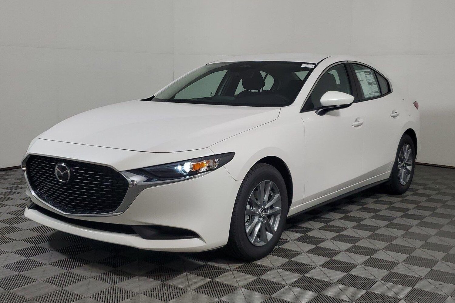 مزدا (Mazda)